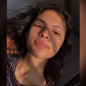 Meet your Posher, Noemi